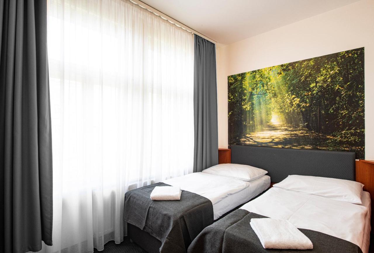Zlata Vaha 3* Prag